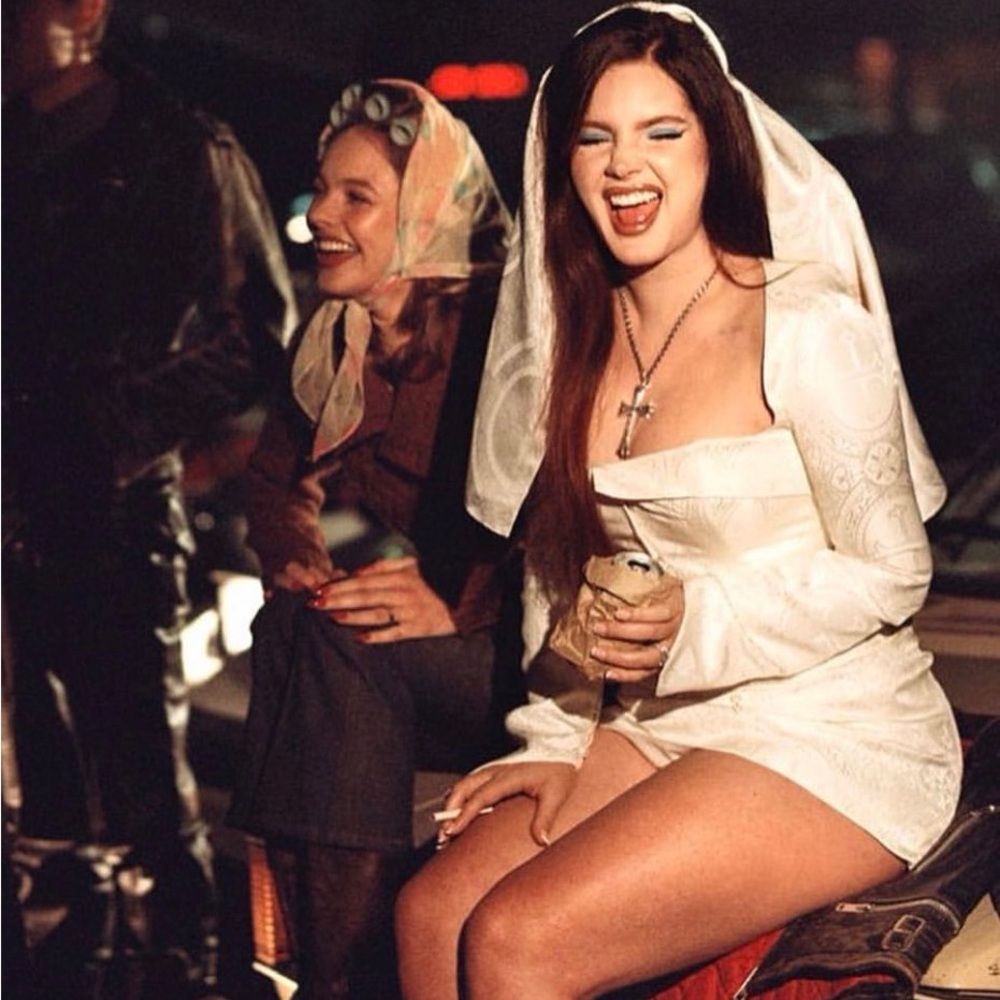 Mirror Palais Medici Veil and Skirt (no top)